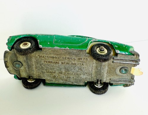 VINTAGE 1960s LESNEY MATCHBOX FERRARI BERLINETTA GREEN No.75 HUBCAP WHEELS - Picture 7 of 7