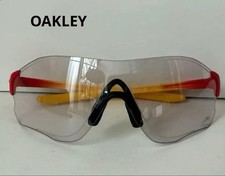 Oakley Photochromic Lens Sunglasses