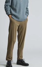 Everlane Uniform Men's Khaki Pants Slim Fit Tapered Leg Size 33/34 A005139