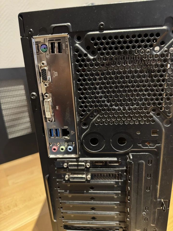 Komplett PC - Core I5 4570 8GB RAM 250 SSD +250GB HDD Mit Nvidea 970 W10 - Bild 4 von 4