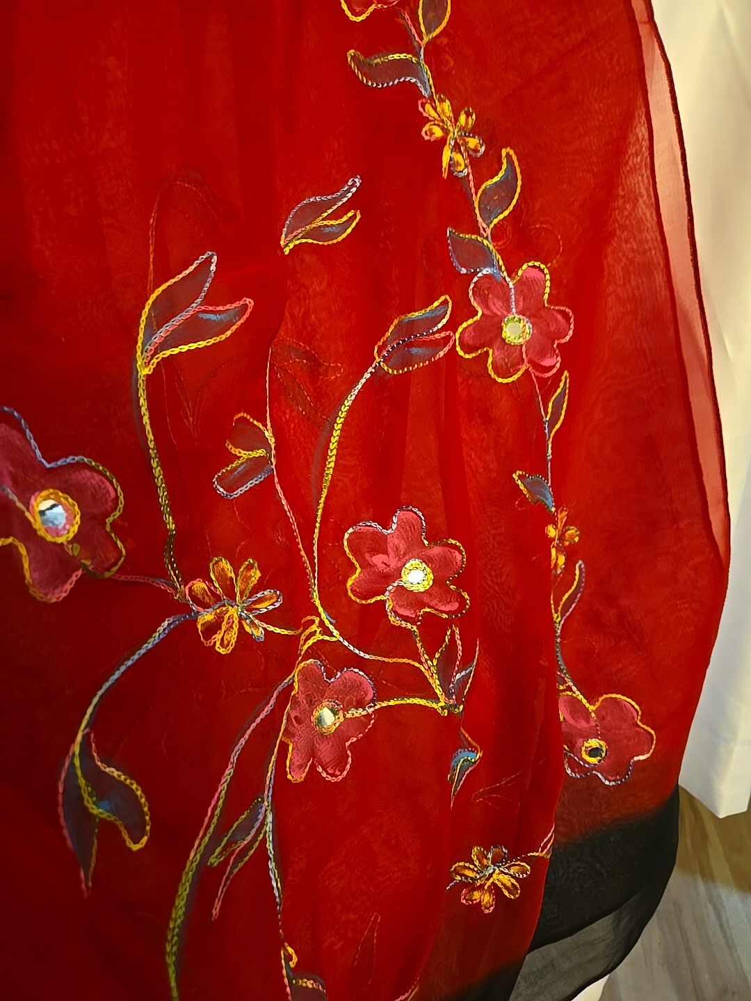 Stunning Vibrant Rectangular Sheer Red Black Flor… - image 2