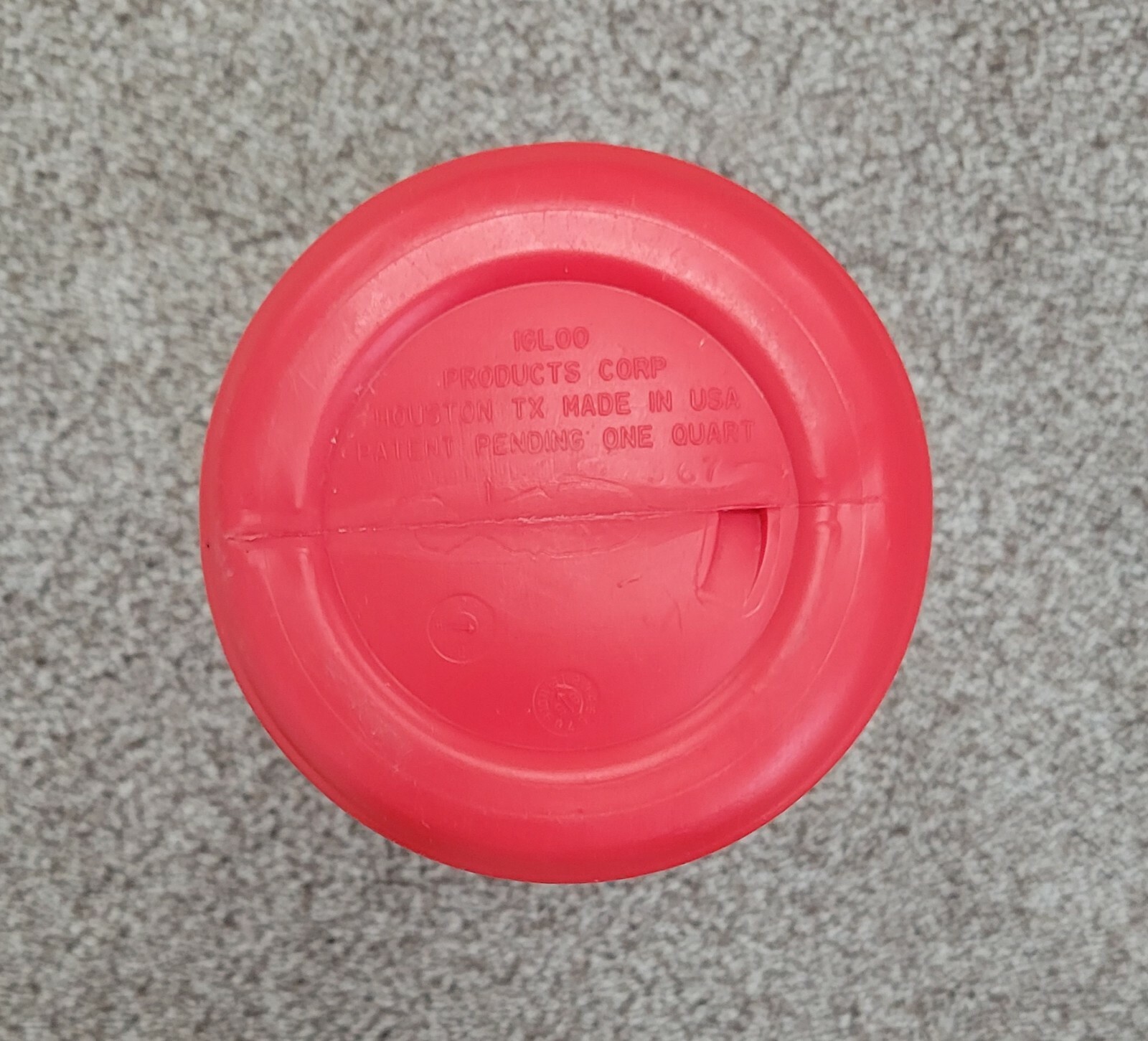 1 Quart Igloo Water Bottle Jug Beverage Cooler 32 OZ.  Red
