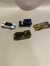 Lot Of 4 Very Clean 1960s Hot Wheel Red Lines .