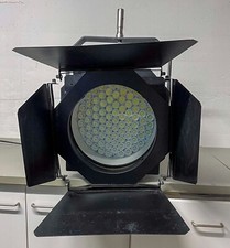 Aadyntech Eco Punch Plus Daylight LED w/barn doors, filters  travel case.