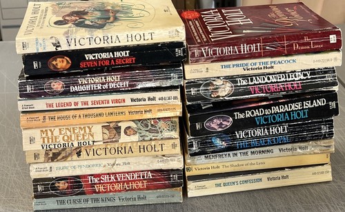 Romance Suspense Mystery Lot of 18 Paperback Novels by Victoria Holt - Picture 21 of 23
