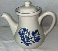 Pfaltzgraff YORKTOWNE BLUE  GREY 7 1/2" COFFEE POT W/LID 7-690 