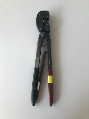 AMP 576778 Crimp Tool