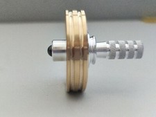 New Brass Hand Twisting Spinning Tops Fingertip Top Hand Spinner Gyro Toys