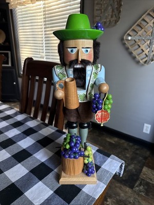 Steinbach Wine Grower Nut Cracker S 1690 Made In Germany 17 3/4 