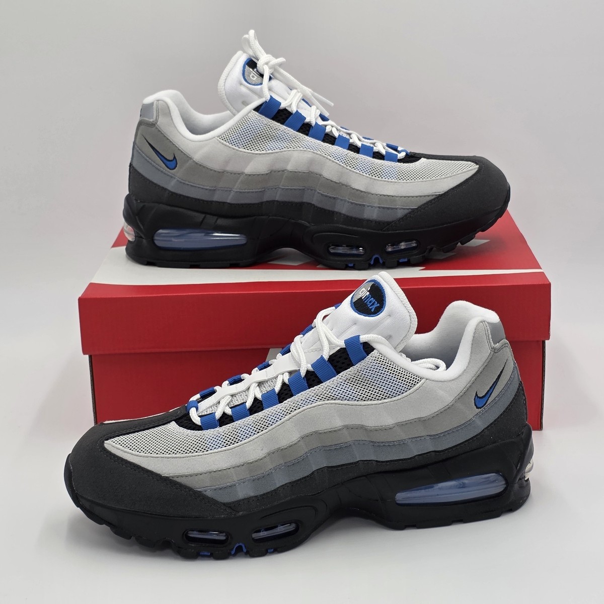 靴 Nike Air Max 95 OG Big Bubble Cool Blue Nike Air Max 95 OG Big Bubble Cool Blue - メルカリ