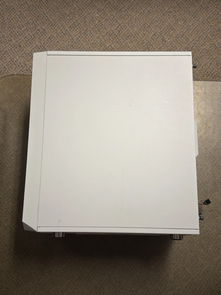 Fractal Design Meshify C TG Computer Case - White - Image 3 of 4