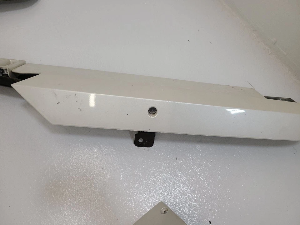 2012 CHEVROLET AVALANCHE 1500 EXTERIOR Truck Bed Cladding Trim Set  Foto 3 de 4