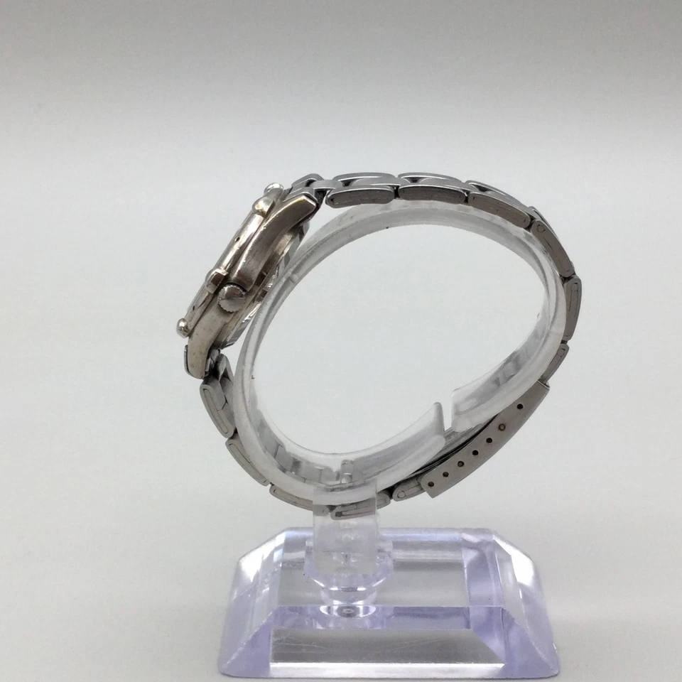 Relógio Wenger Swiss SAK Design Feminino 30mm Tom Prata Data Nova Bateria 6" - Imagem 3 de 4