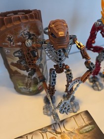 HUGE LEGO Bionicle- LOT Of 8, #8736, 8739, 8560, 8576, 8743, 8570, 8601, & 7164
