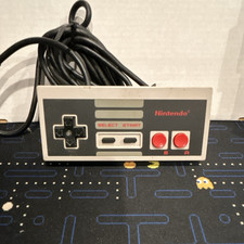 Nintendo NES-004 Entertainment System (NES) W...