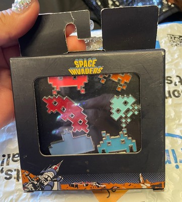 Space Invaders Enamel Lapel Pin Retro Video Game Badge Set (6qty) Collection