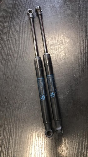 BMW 5ER E60 E61 2004 Front Motorhaube Haube Gasfeder Federbein SET 7008745