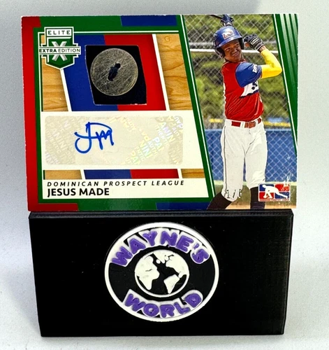 JESUS MADE 2022 Panini Elite Extra Edition EMERALD BUTTON RELIC AUTO /5 DMS-JE - Picture 1 of 2