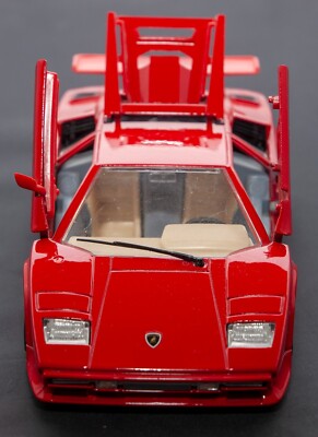 Lamborghini Countach 1988 ブラーゴ　ミニカー Burago - Lamborghini Countach 1988, scale 1:24, Red, Made in