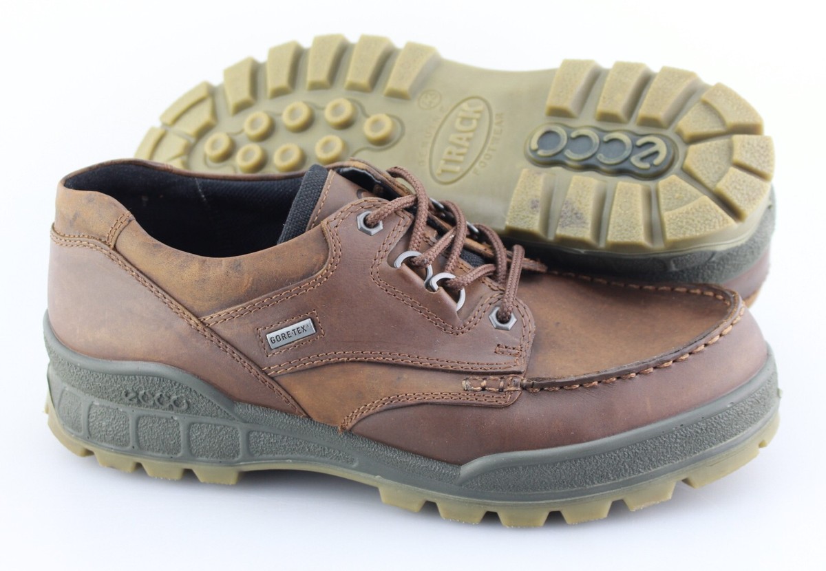 Ecco Men\'s track 25 Low II Gore-Tex hiking Leather low boot shoe ECCO TRACK 25 LEATHER GORE-TEX MID-CUT BOOT MEN – TREND BOSTON main image 2