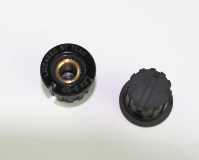LOT OF 20  PKX90829 ALCO knob plastic skirted
