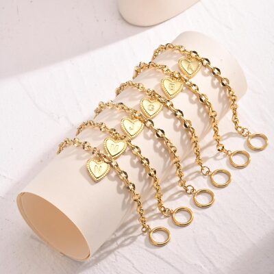 Initial A-Z Bracelet with Lip Chain Elegent Love Heart Charms Bracelet for Women