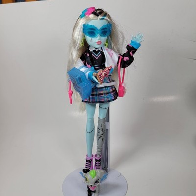 Year 2022 Monster High Pet Buddies Series 11 Inch Doll FRANKIE STEIN with WATZIE