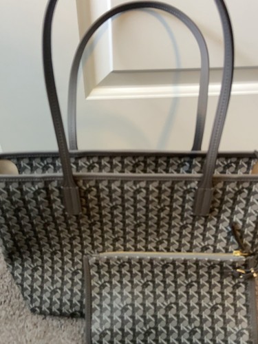 Tory Burch Women's Tote Handbag - Picture 4 of 7