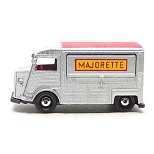 Lot De 8 Miniatures Majorette - Citroën Dyane Des Années 60, Collection Jouets Anciens