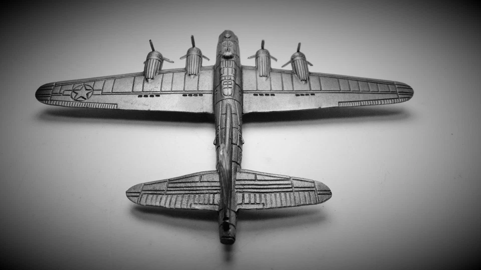 WW2 Plane Model Aircraft Airplane b Airforce Bomber Fighter p 1 48 18 f4 51 2 17 - Image 4 of 4