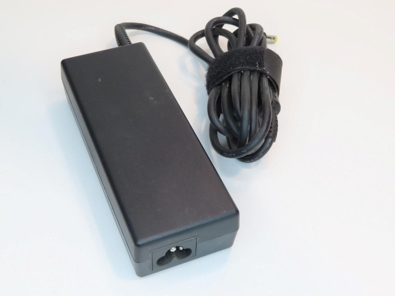 Adaptateur Secteur Panasonic CF-AA1639A 100-240V 50/60Hz - Occasion En état Fonctionnel