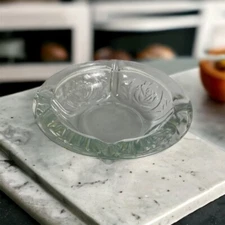 Vintage Ash Tray Indonesia Pressed Glass Rose Pattern Ashtray 6" Floral Clear 
