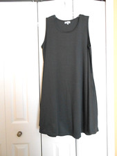 Women's~TAMSY~Gray Flowy Sleeveless Below Knee Pockets Dress One Size Fits Most