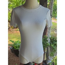 Cream Crew Neck Short Sleeve Bodysuit Size Medium