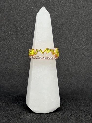 Bomb Party Ring Sz 10  "Love Me True" Peridot on Rose Gold image 4