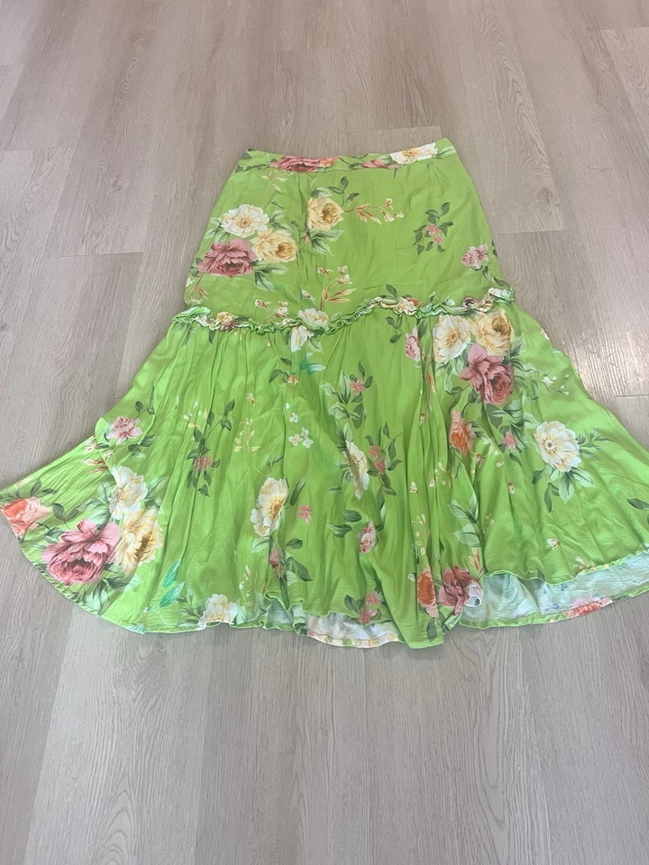 PAPAYA Floral Green Maxi Skirt Size Large - Image 4 of 4