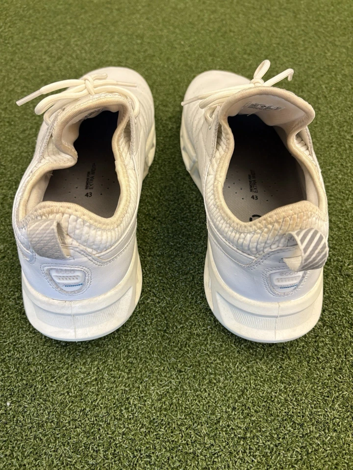 Zapatos de golf Ecco Biom C4 para hombre (9-9,5, blancos) Foto 3 de 4