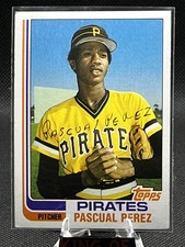 1982 Topps - Pascual Perez #383 Pitcher Position on Front