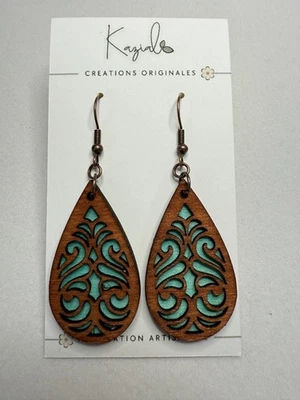 Boucles d’oreilles artisanales Luzéa – bois de tilleul - Photo 1/2