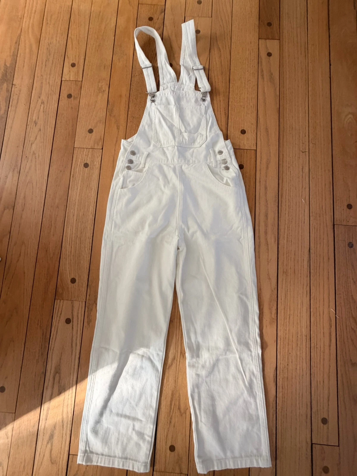 Women’s White Denim Overalls Medium Baggy Jeans with Pockets NWT