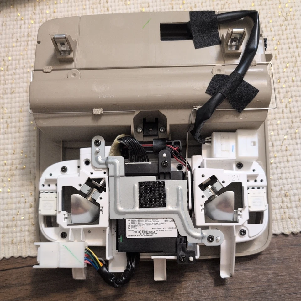 Lexus GX470 techo consola superior domo mapa lámpara marfil: LH00 2008 2009 OEM Foto 3 de 3