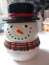 WINTER WONDER LANE SNOWMAN CERAMIC COOKIE JAR CANNISTER.