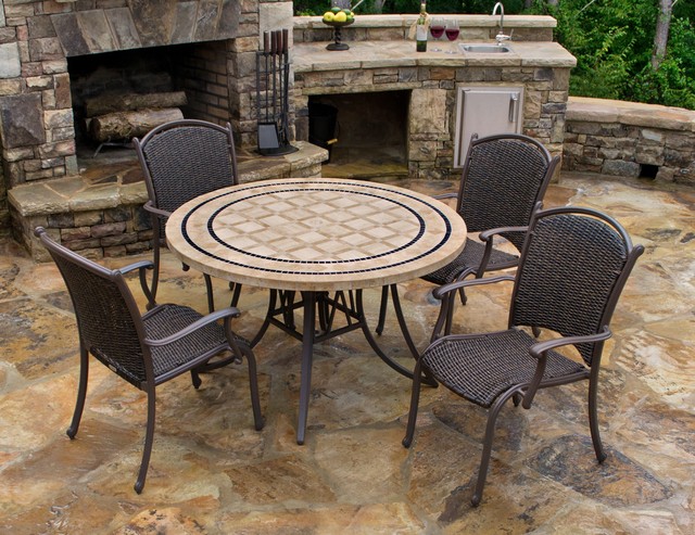 outdoor kid table and chairs