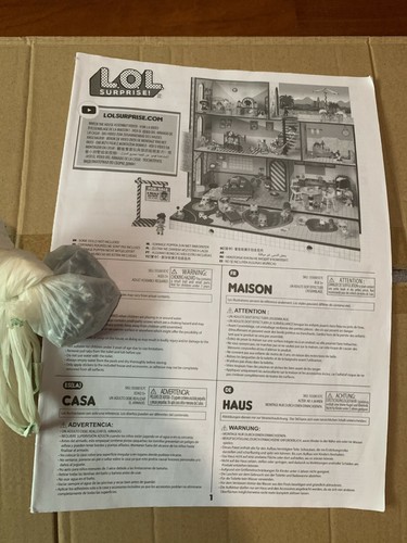 Giochi Preziosi - LOL House, Casa delle Bambole con Luci-Suoni e LOL - Foto 2 di 12