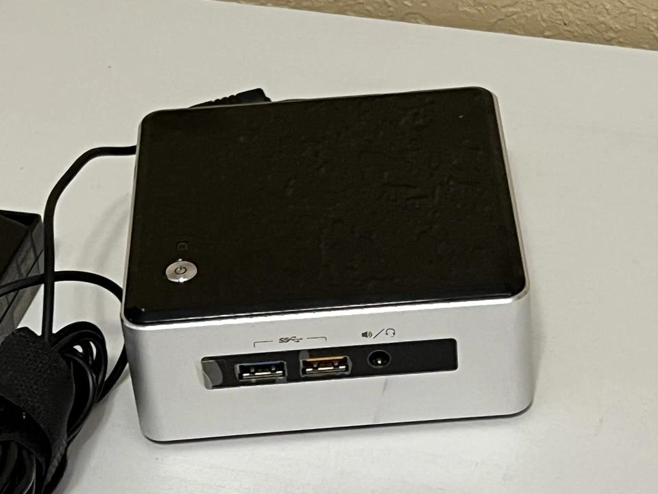 Intel NUC NUC5i5RYH Core i5-5250U 1.60Ghz 16GB Evo 256GB SSD Mini PC Desktop - Image 2 of 4