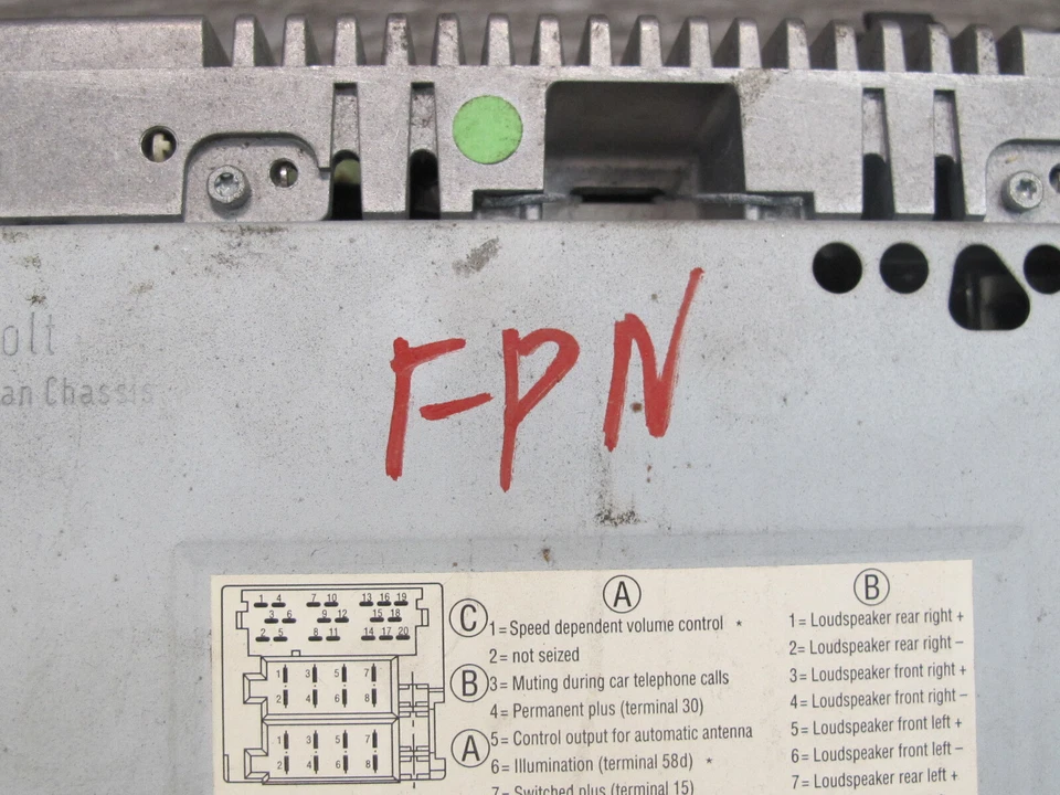 RECEPTOR DE RADIO DE AUDIO PORSCHE 911 CARRERA 996 1999-2001 REPRODUCTOR DE CASSETTE CDR-220 Foto 2 de 4