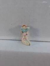 Arttista #1525 - Woman Taking Off Her Top  - O Scale Figure - Model Trains - NEW