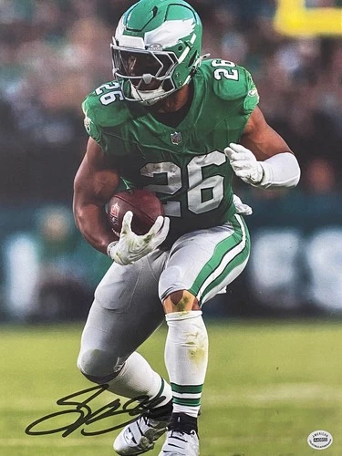 Saquon Barkley Signed 11x14 Photo With COA Philadelphia Eagles  - COA STICKER