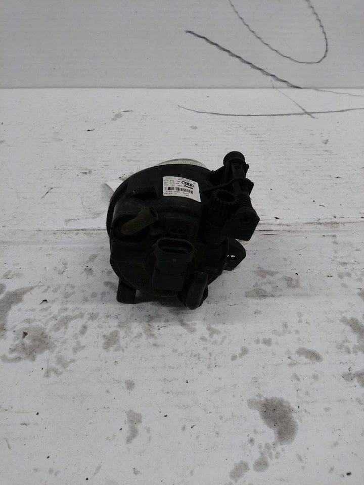 Used Driving Light fits: 2009 Audi S5 Fog-Driving bumper mounted Grade A Foto 2 de 4