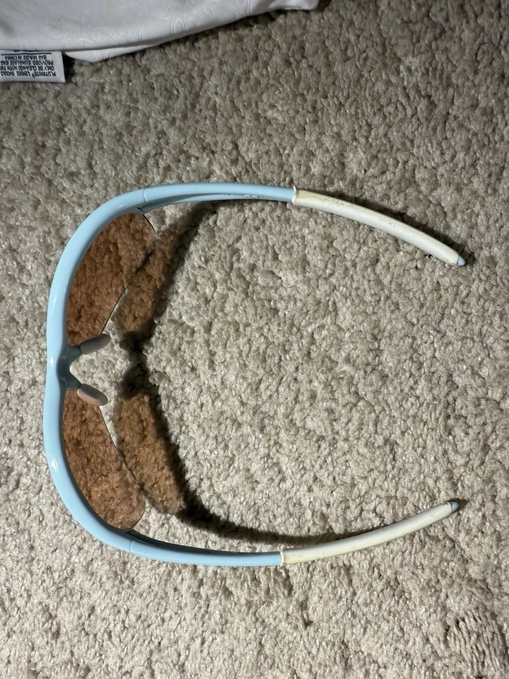 Gafas de sol Oakley Commit para mujer Foto 3 de 4